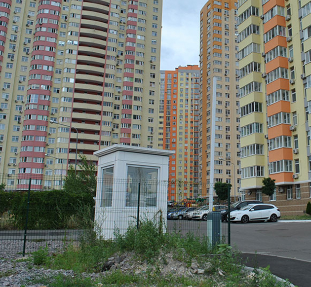 Фото постів охорони
